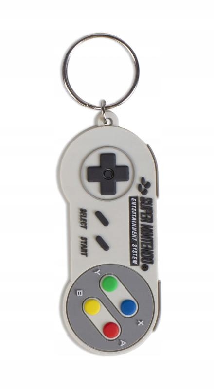 NINTENDO (SNES CONTROLLER) PVC KEYCHAIN