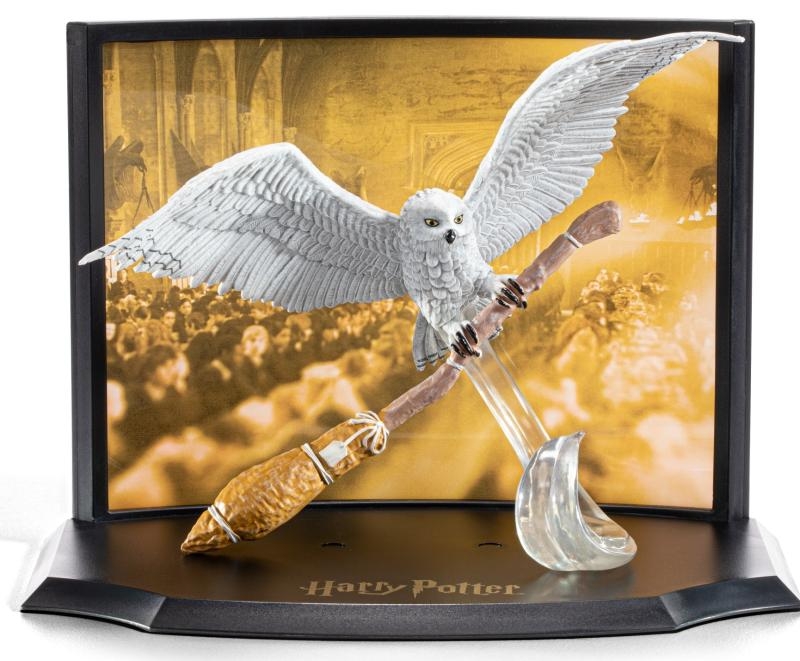 Harry Potter figurine: Hedwig's Special Delivery