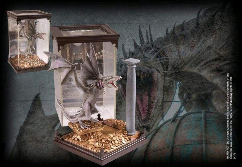 Harry Potter Magical Creatures - Ukrainain Iron Belly Dragon