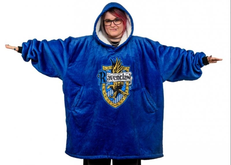 Harry Potter: Ravenclaw Oversized Hoodie Blanket