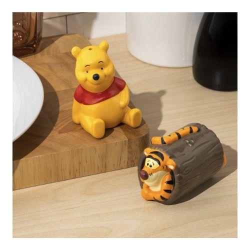 Disney Salt and Pepper Shakers - Winnie And Tigger
