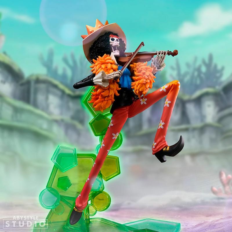 ONE PIECE figurine Brook (high: 23 cm)