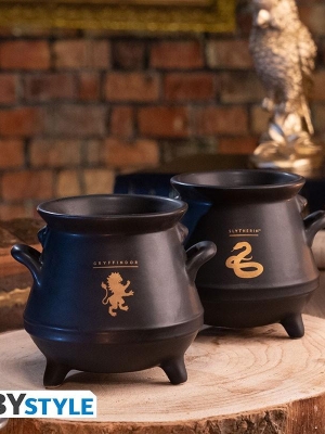 HARRY POTTER - Teapot with Hogwarts cauldrons set