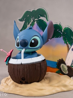 Disney figurine - Stitch Coconut (high: 10 cm)