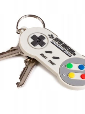 NINTENDO (SNES CONTROLLER) PVC KEYCHAIN