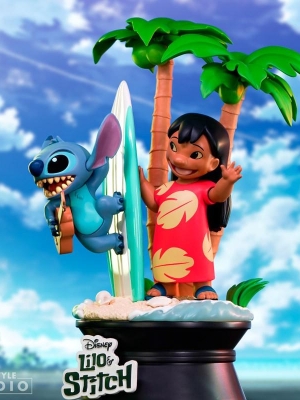 DISNEY Lilo & Stitch figurin Surfboard