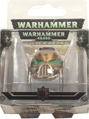 Warhammer 40K Metal Keychain Space Marine MKVII Helmet Gold