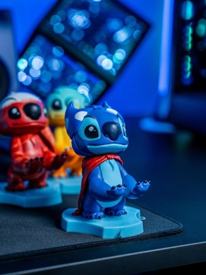 Disney Lilo & Stitch: Underpants Hero Holdem - Earbud Holder (11 cm)