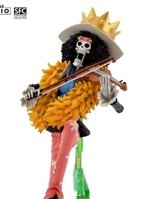ONE PIECE figurine Brook (high: 23 cm)