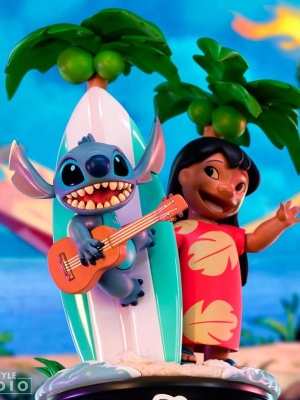 DISNEY Lilo & Stitch figurin Surfboard