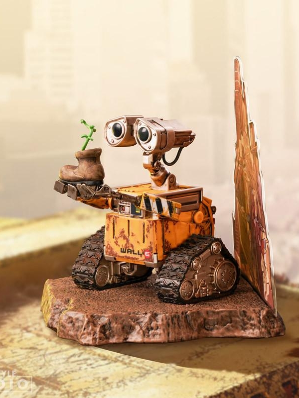 Disney Figurine Wall-E (high: 10 cm)
