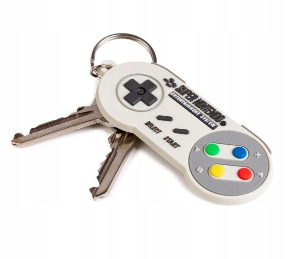 NINTENDO (SNES CONTROLLER) PVC KEYCHAIN