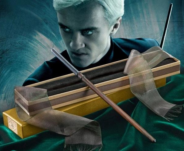 Harry Potter - Draco Malfoy’s Wand (Ollivanders Box)