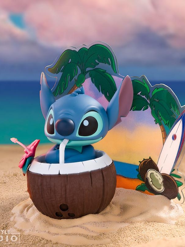 Disney figurine - Stitch Coconut (high: 10 cm)