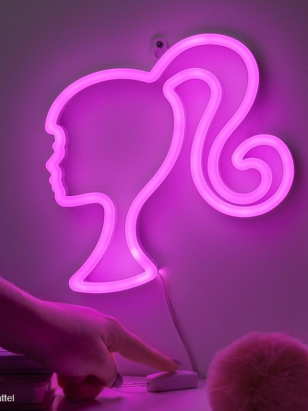 Barbie Wall Mountable LED Neon Light (high: 22 cm)